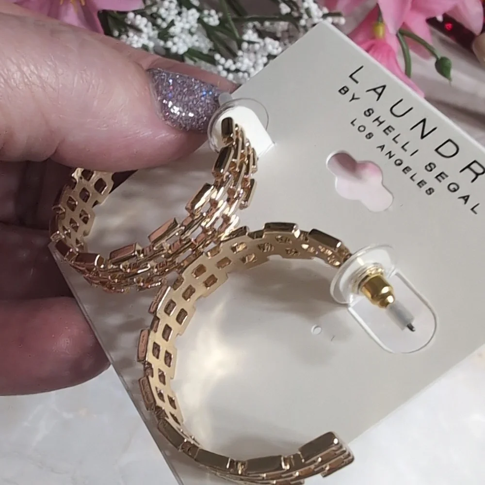 Large Textured Geometric Gold Hoop Earrings LAUNDRY By Shelli Segal NWT